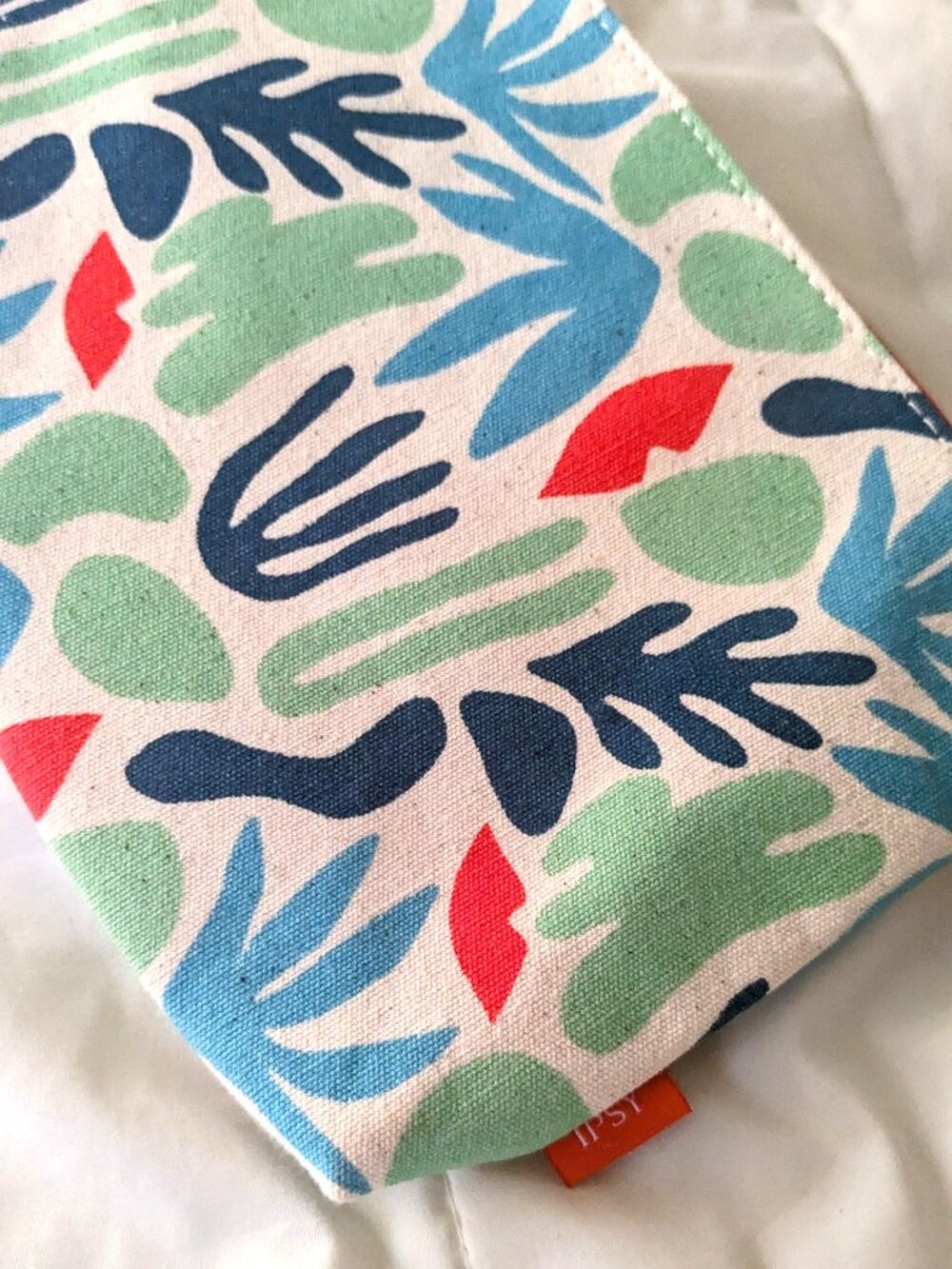 IPSY Glam Bag Force of Nature Cosmetic Travel Pouch Tropical Blue Green Canvas